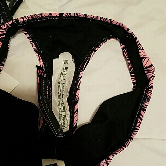 Pink and black bikini set - Picture 3 of 4